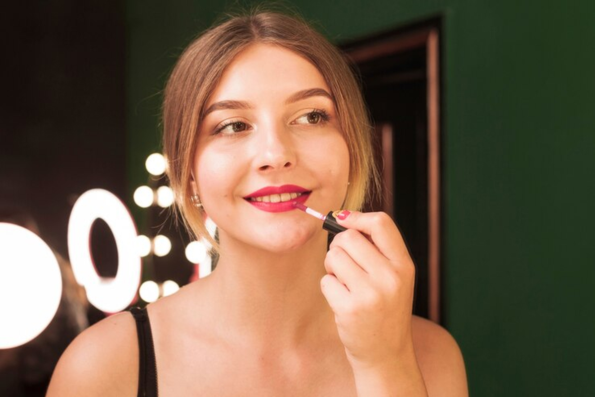 Best-Hypoallergenic-&-Organic-Lipstick-for-Sensitive-Lips