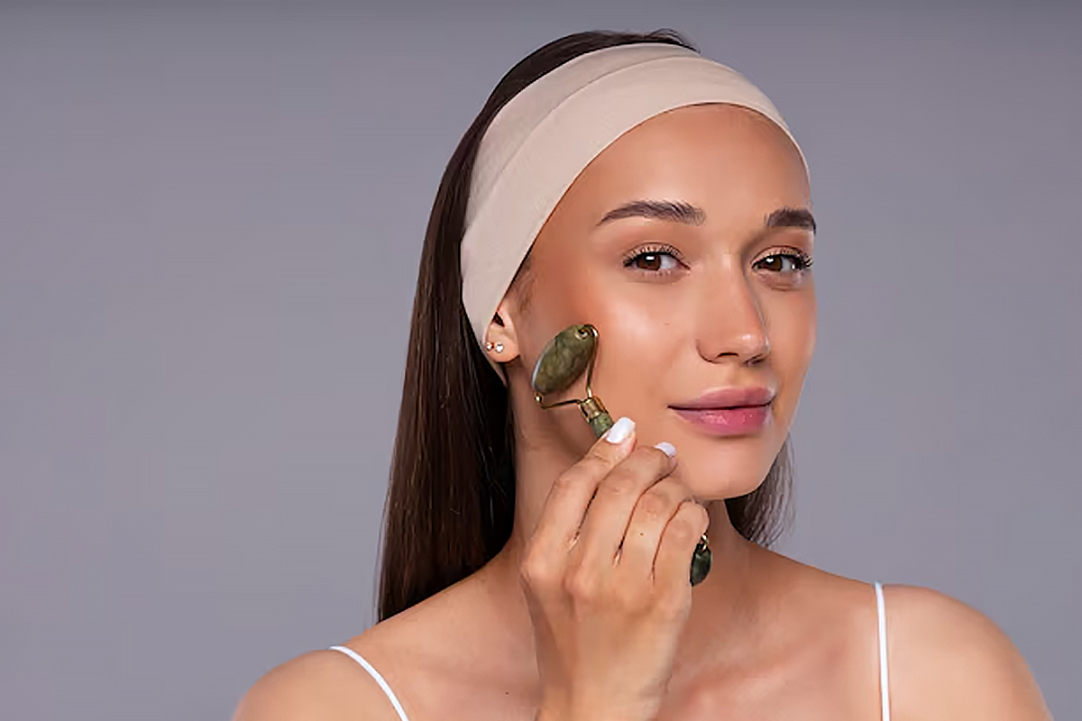 How to Properly Store Skincare Tools in a Beauty Fridge?