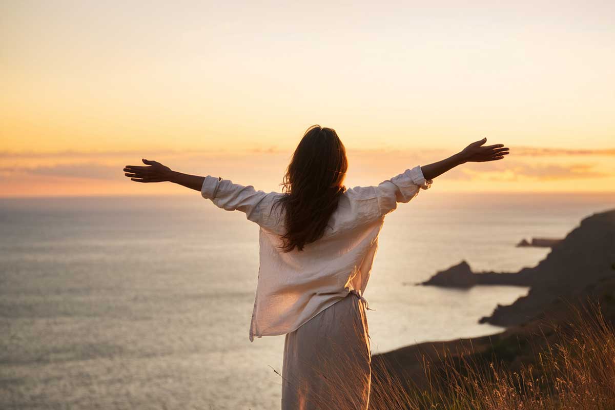 The Minimalist Lifestyle Boom: Why Less is So Much More in 2025