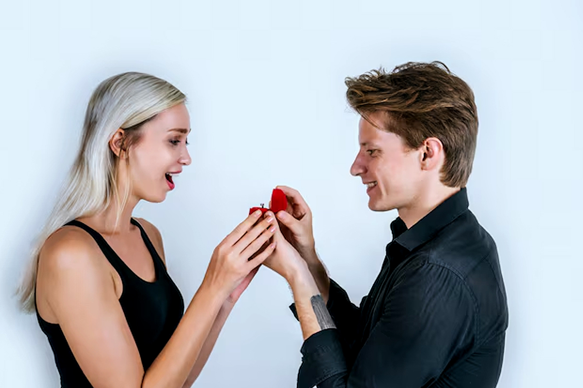 How Do Platonic Relationships Impact One's Life Together?