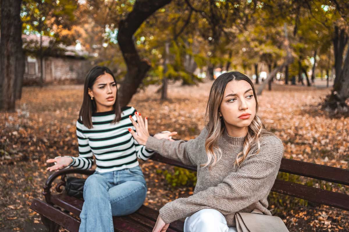 Get over a Friendship Breakup With Style and Grace