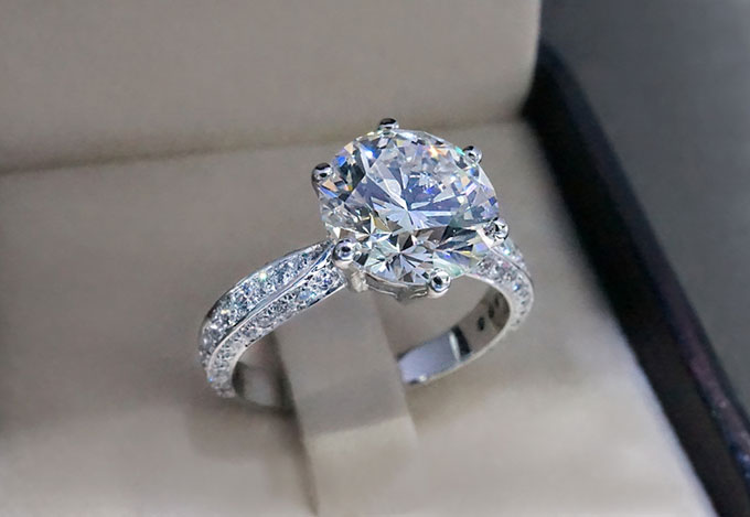 custom engagement ring 01