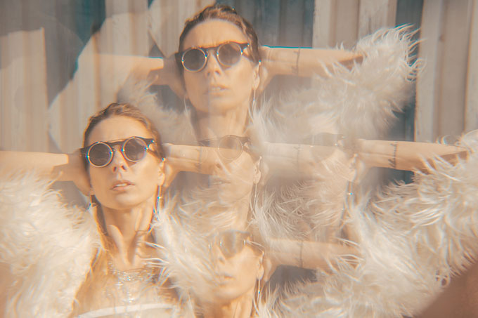 feathers fashion trend 2019